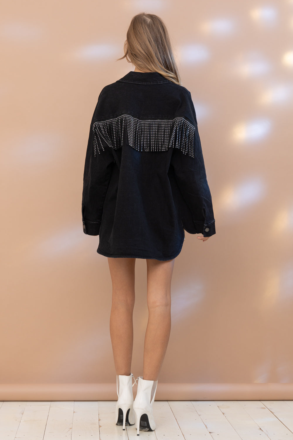 DENIM BOYFRIEND FIT STUDDED FRINGE JACKET