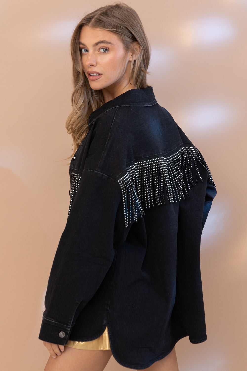 DENIM BOYFRIEND FIT STUDDED FRINGE JACKET