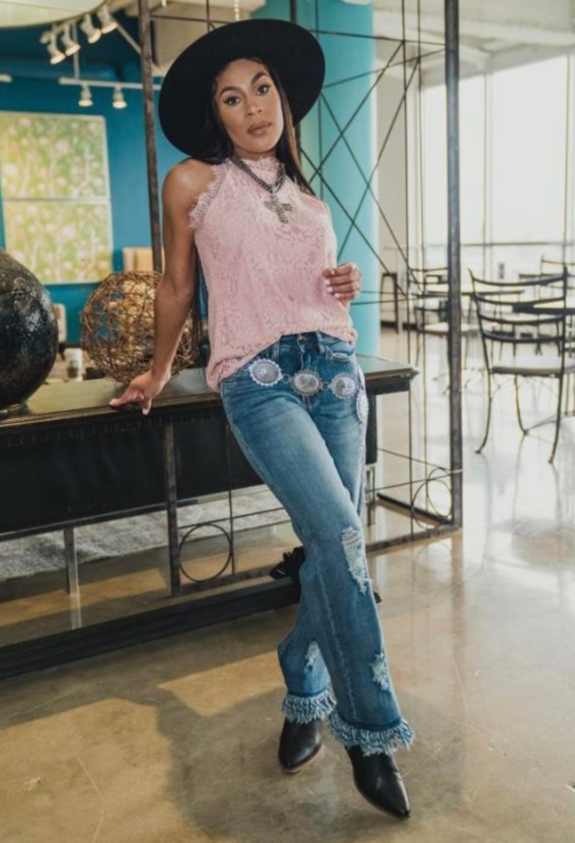 SALE- PLUS SIZE- BOYFRIEND JEANS